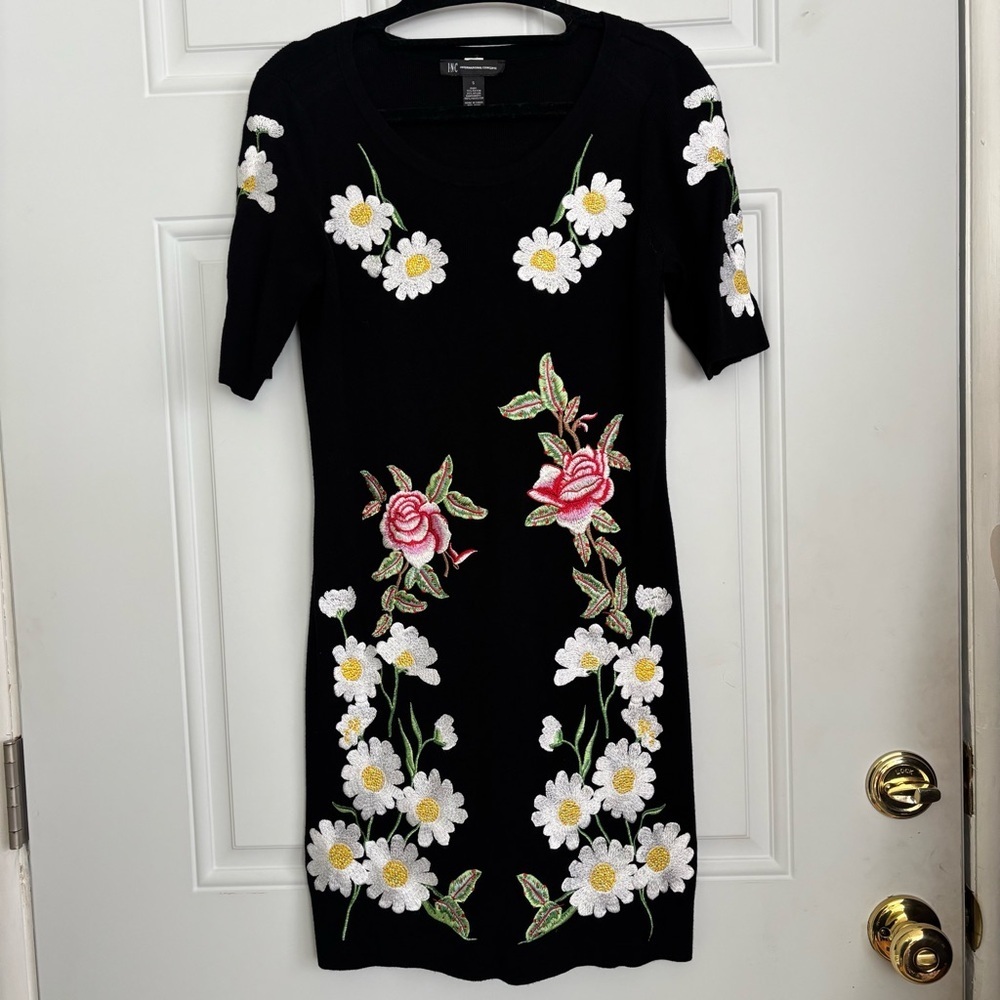 INC International Concepts Black Daisy/ Rose Embroidered Knit Dress, Size Small